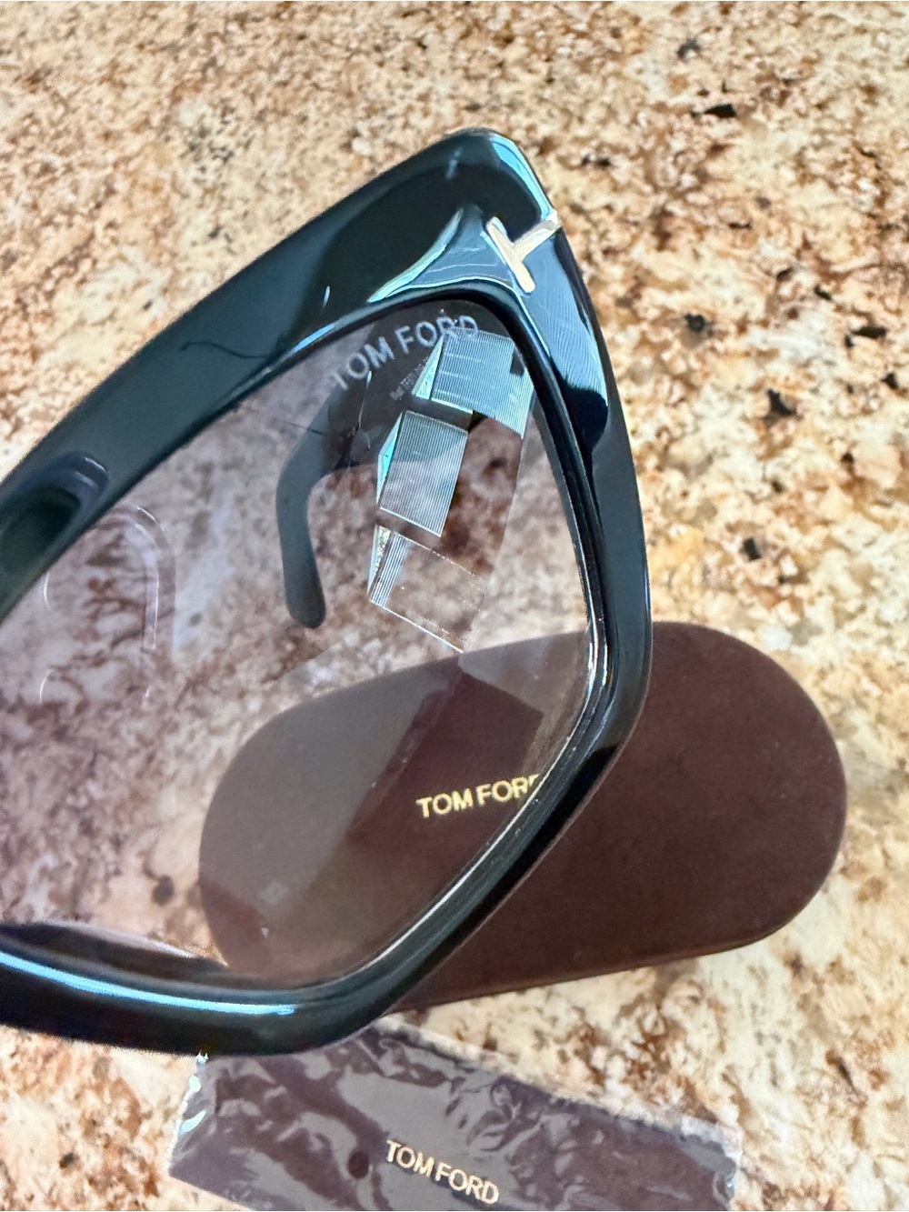 Tom Ford Wyatt cat eye sunglasses 🕶️ - Picture 6 of 8
